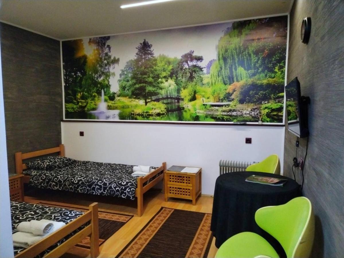 Fun Rooms Sobe Prenociste Borca Экстерьер фото