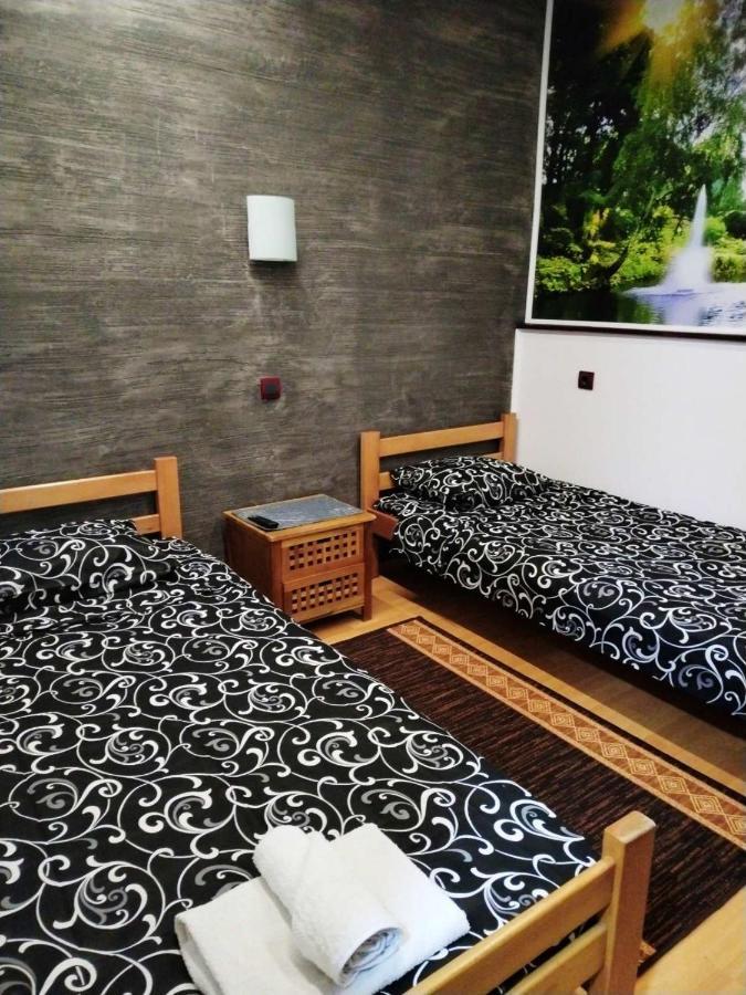 Fun Rooms Sobe Prenociste Borca Экстерьер фото