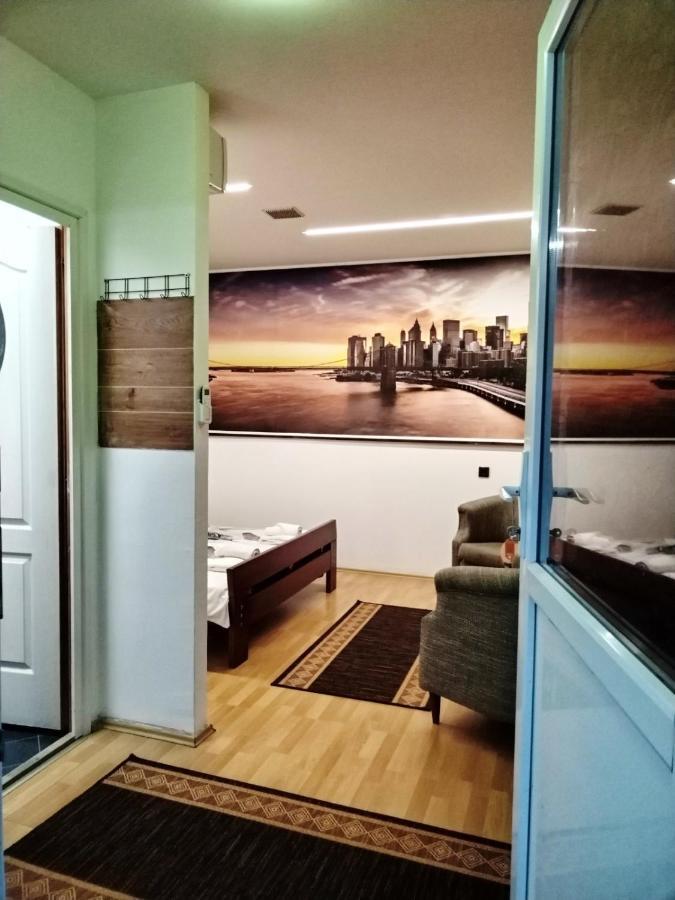 Fun Rooms Sobe Prenociste Borca Экстерьер фото
